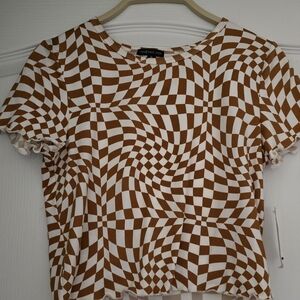 NWT Checkered Print Crop Top